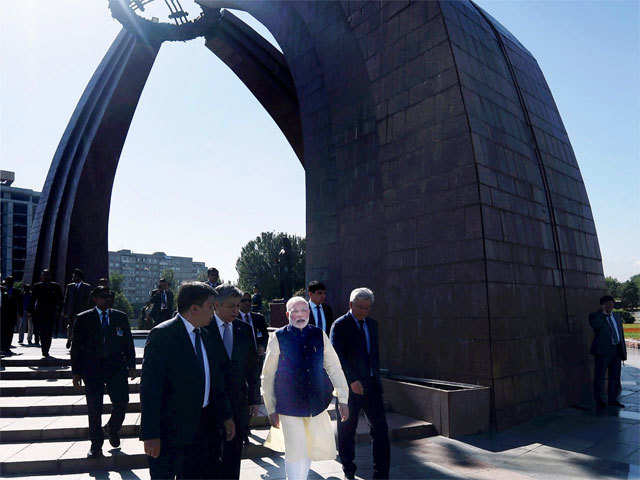 PM Modi at the Victory Monument in Bishkek