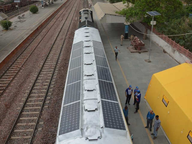 More about the solar-powered train