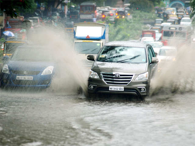 Heavy rainfall waterlogs busy streets