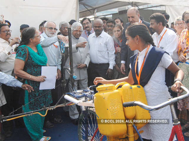 Kalam approves a bicycle base agricultural device