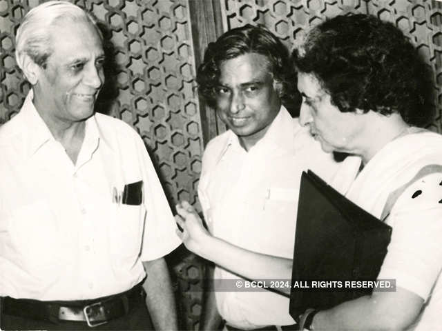 Indira Gandhi with Satish Dhawan and Dr Adbul Kalam
