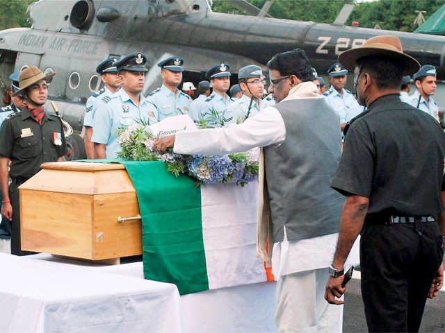 Meghalaya Governor paying floral tribute Dr Kalam