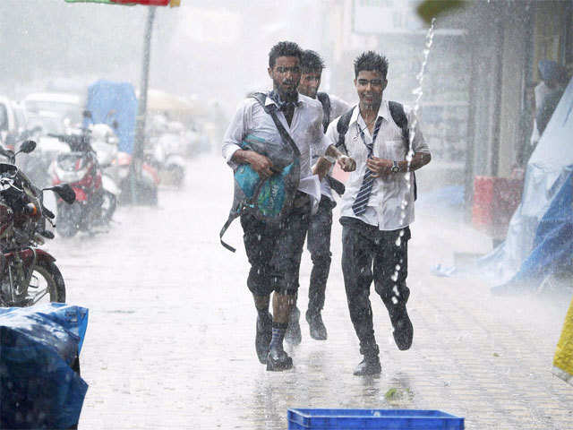 Running for cover in Srinagar