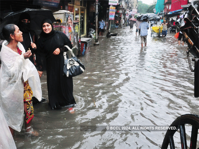 Several parts of Kolkata waterlogged