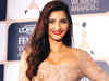 I am happy to be single, says Sonam Kapoor