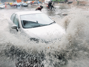 Delhi rains bring back waterlogging woes
