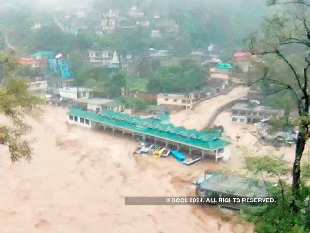 Rain submerged the Dharampur bus station