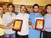 AIATF awards to Rakesh and Vikramjeet, who caught Pakistani terrorist Naved Yakub