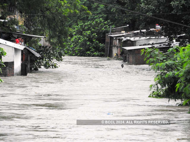 Nag river overflows; submerges nearby areas