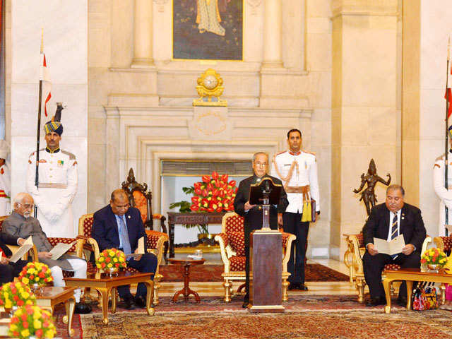 President addressing Heads of States