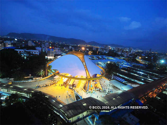 Thane station dome