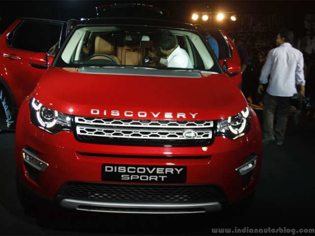 Range Rover Discovery Price In Ranchi  . Land Rover Discovery Is A 7 Seater Suv Car Available At A Price Range Of Rs.
