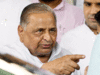 Mulayam Singh Yadav asks UP CM Akhilesh Yadav to stay ahead of schedule