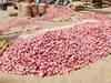 Armed guards to protect onions, traders in Pimpri market