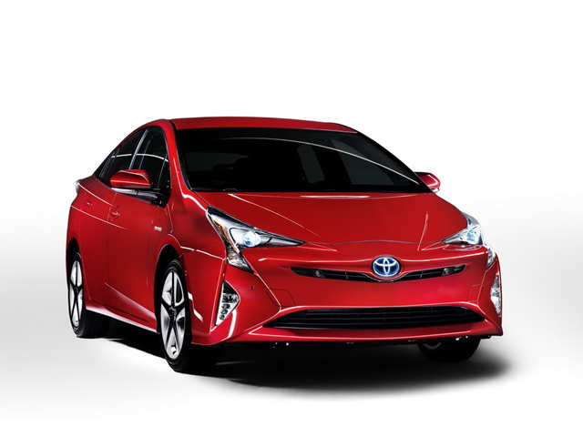 2016 Toyota Prius unveiled