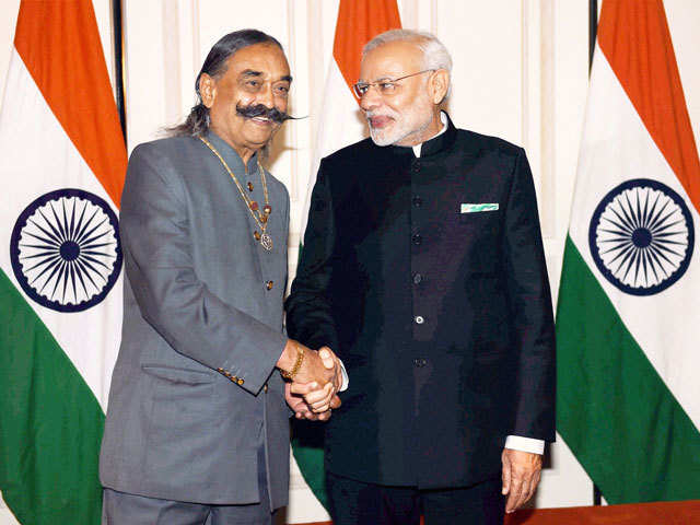 PM with Gujarati community member