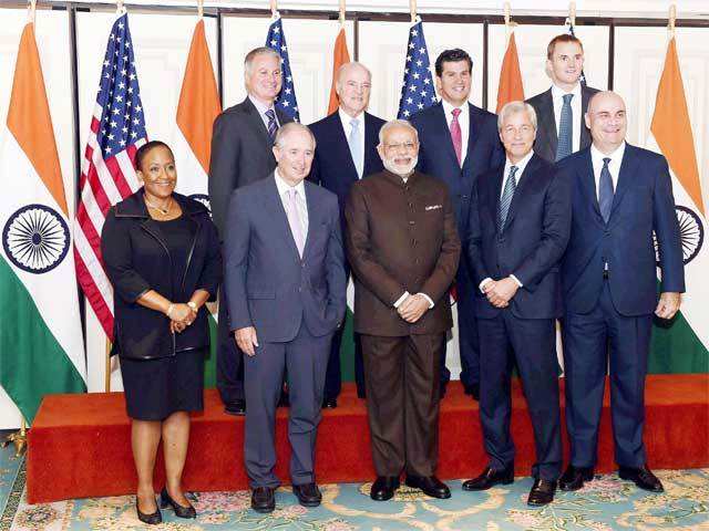 PM Modi with top Financial institutions officials