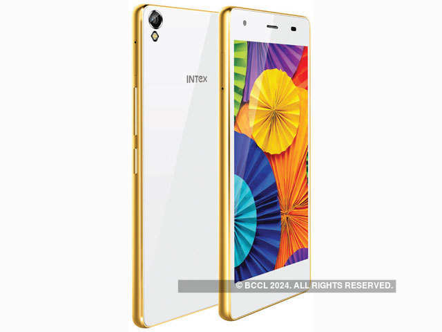 Intex Aqua Ace: Rs 12,999