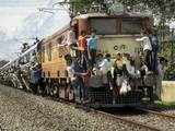 Overcrowded local train in Patna