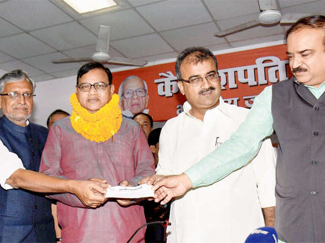 JD(U) former minister joins BJP