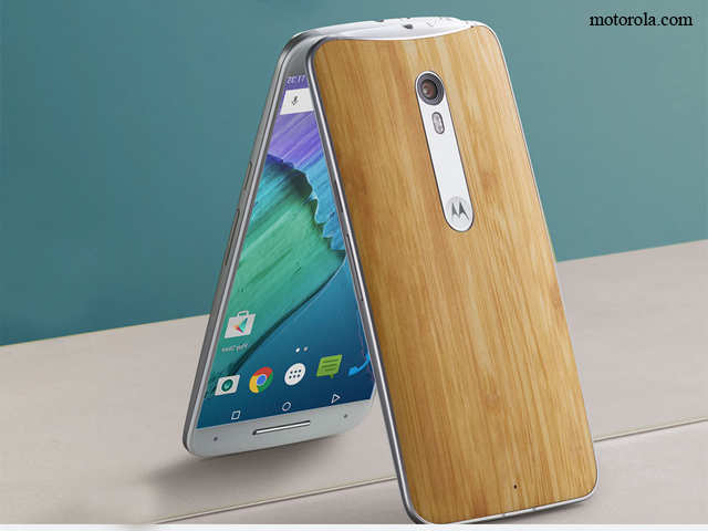 Has Moto X design with key upgrades