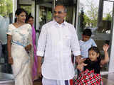 YSR with daughter and granddaughter in USA