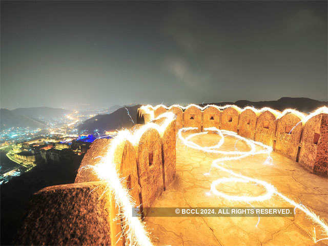 ​View of Amber Fort and Jaipur city