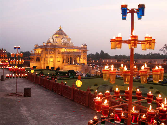 Akshardham temple illuminated with oil lamps