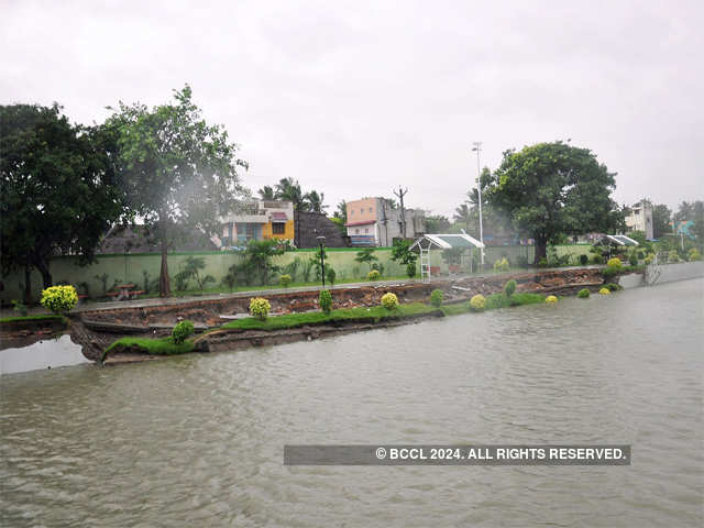 Rains in the delta regions intensified