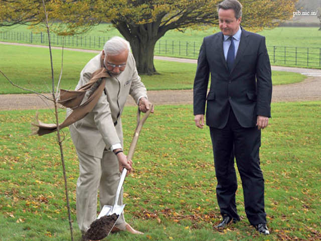PM Modi planting a sapling