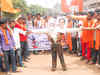 Tipu row: Bajrang Dal, VHP workers burn Karnataka CM Siddaramaiah's effigy