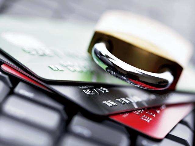 E-wallets' business gets a boost on festive season