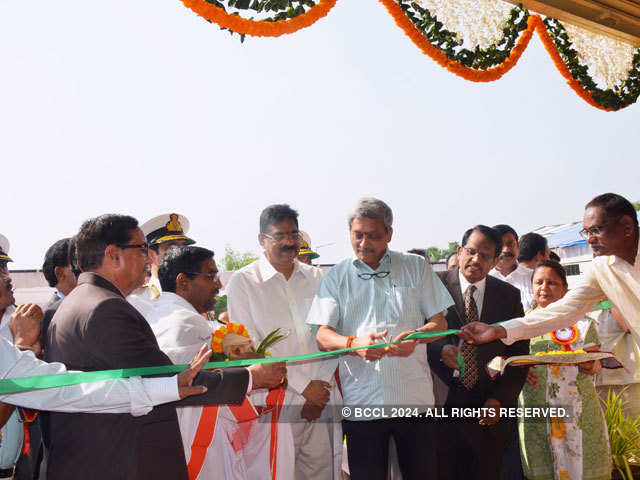 Manohar Parrikar dedicates Seakeeping and Manoeuvring Basin to nation