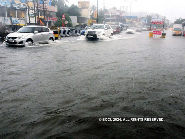 Velachery bypass road flooded