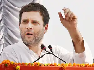 Some 20 or so top foreign fund representatives met Rahul in Delhi to discuss the fate of key economic legislations, notably the long-pending GST Bill. Some 20 or so top foreign fund representatives met Rahul in Delhi to discuss the fate of key economic legislations, notably the long-pending GST Bill.