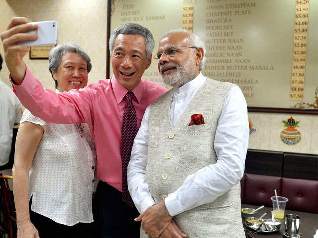 PM poses for a selfie with Lee Hsien Loong