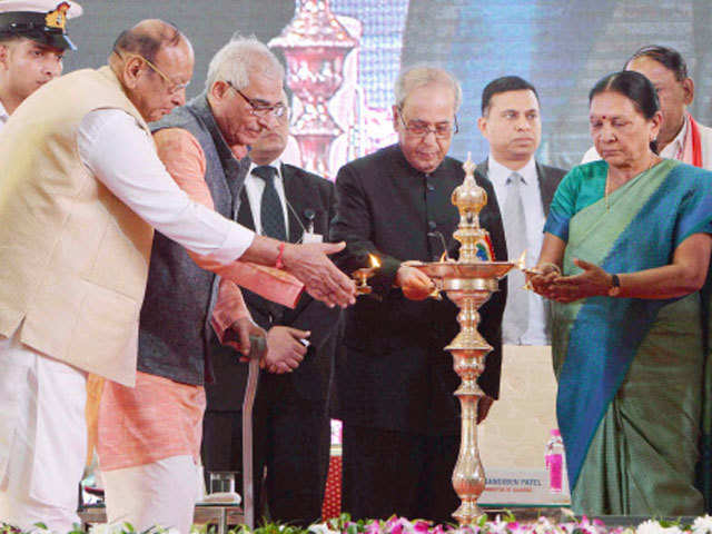 President inaugurates India's largest cattle feed plant