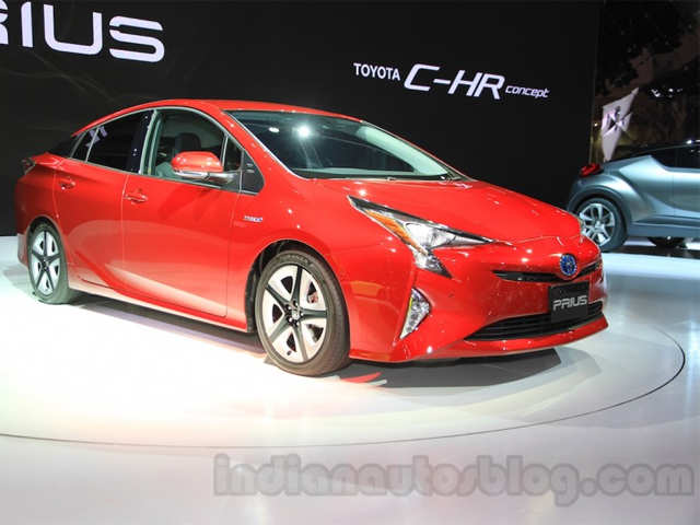 India-bound 2016 Toyota Prius launched in Japan