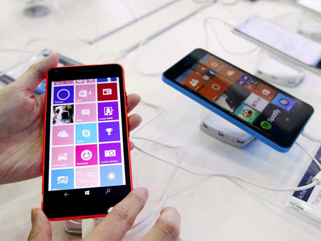 Microsoft Lumia 640 — Rs 9,363