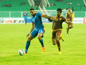 Robin Singh failed to recover from the knee injury he suffered during India's 2-0 win over Sri Lanka in their opening match on December 25. Robin Singh failed to recover from the knee injury he suffered during India's 2-0 win over Sri Lanka in their opening match on December 25.