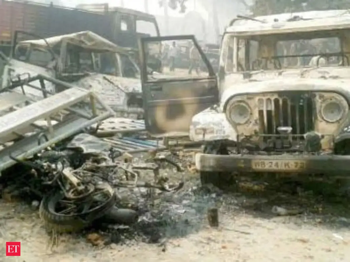 Malda violence: After BJP, CPM team denied entry - The Economic Times ...