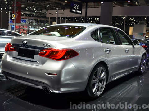 Interior Check Out Infiniti Q70l The Long Wheelbase Version Of The Infiniti Q70 The Economic Times