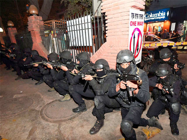 Delhi Police & NSG conduct security mock drill