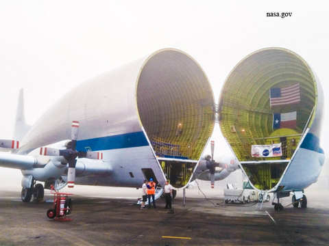 Orion space module gets a ride on NASA's Super Guppy aircraft - NASA Super  Guppy aircraft carries Orion module