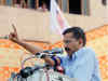 Kejriwal announces loan of Rs 550 crore to Delhi's municipal corporations, urges workers to end strike