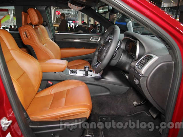Noteworthy interior features