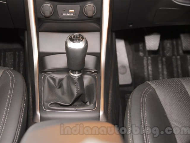 6-speed manual gearbox