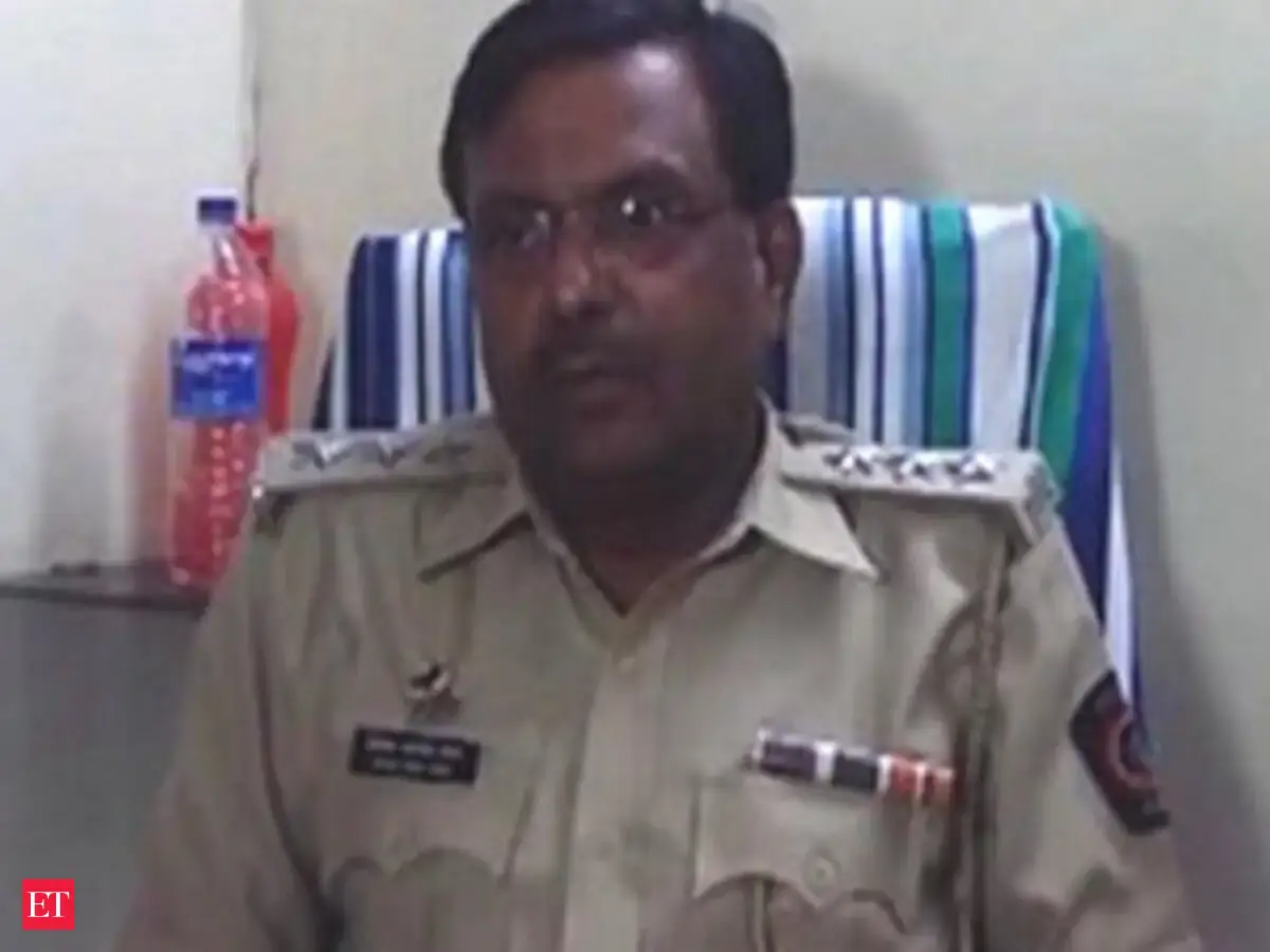 Mumbai: Sex racket busted, 7 girls rescued - The Economic Times Video ...