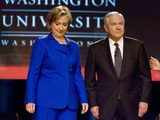 Hillary Clinton, Robert Gates