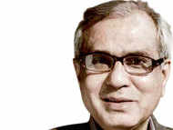 Economic survey warns of growth trajectory: Rajiv Kumar